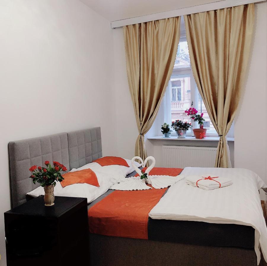 Lena Apartment Praga Exterior foto