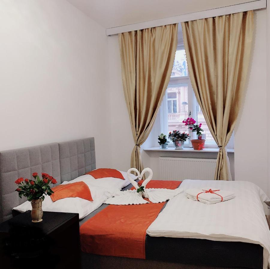 Lena Apartment Praga Exterior foto