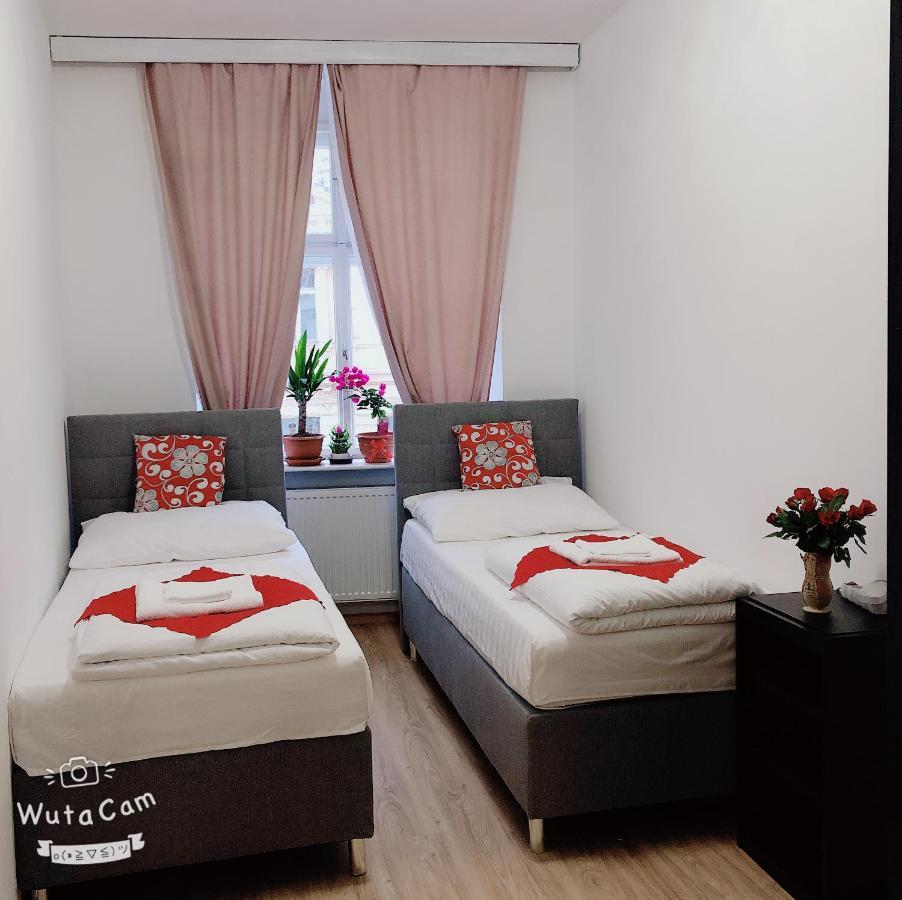 Lena Apartment Praga Exterior foto