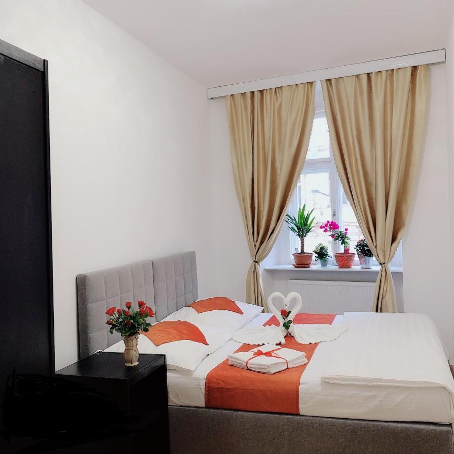 Lena Apartment Praga Exterior foto